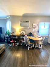 300 Meridian St in Boston, MA - Building Photo - Building Photo