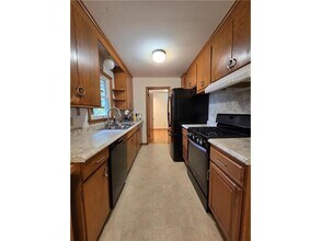 3209 Welcome Ave N in Minneapolis, MN - Building Photo - Building Photo