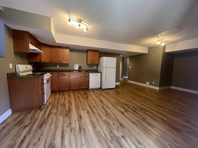 13901 229B St in Maple Ridge, BC - Building Photo - Building Photo