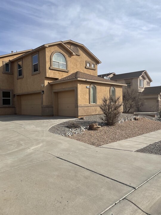 8123 Long Mesa Pl NW in Albuquerque, NM - Building Photo