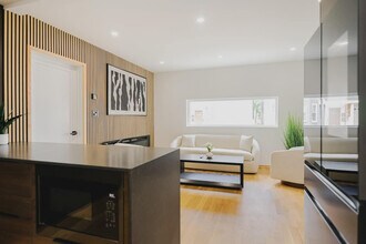 99 Bennington St, Unit ID1271278P in Boston, MA - Foto de edificio - Building Photo