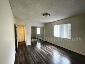 Midvale Ave Apartments in Los Angeles, CA - Building Photo - Building Photo