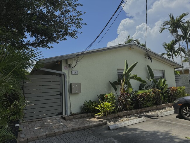 1114 SW 2nd Ct, Unit 3 in Fort Lauderdale, FL - Building Photo - Building Photo