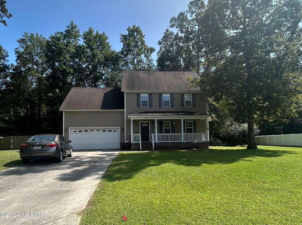 230 Dartmoor Trail in Jacksonville, NC - Building Photo