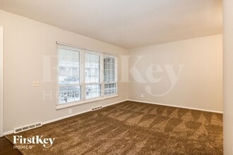 10522 Copperfield Dr in St. Louis, MO - Building Photo - Building Photo