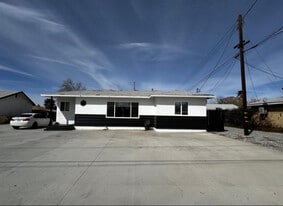1161 Pennsylvania Ave in Beaumont, CA - Building Photo