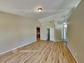 8987 Meadowspring Dr in Elk Grove, CA - Building Photo - Building Photo