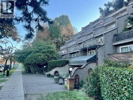 774 Great Northern Wy in Vancouver, BC - Building Photo