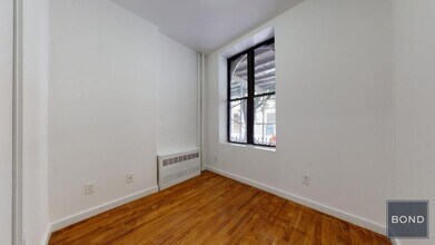 441 W 51st St in New York, NY - Building Photo - Building Photo