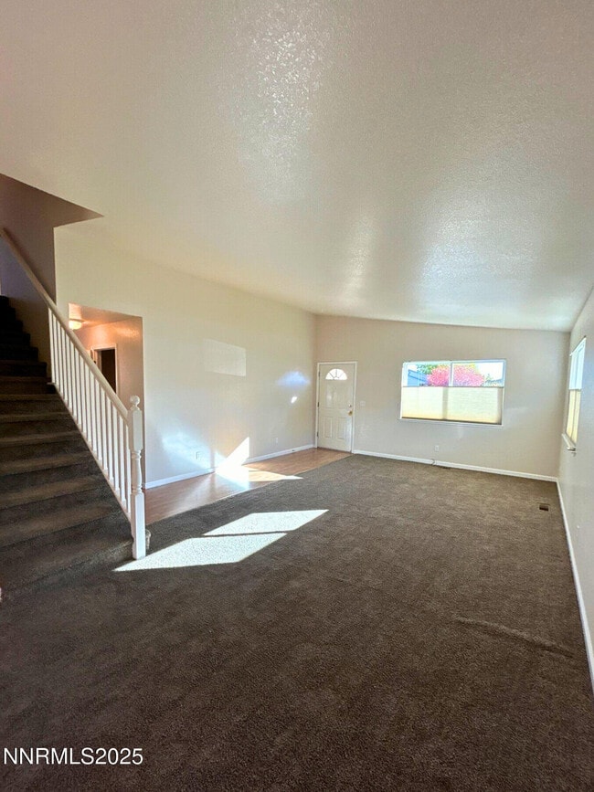 6345 Potomac Ct in Sun Valley, NV - Building Photo - Building Photo