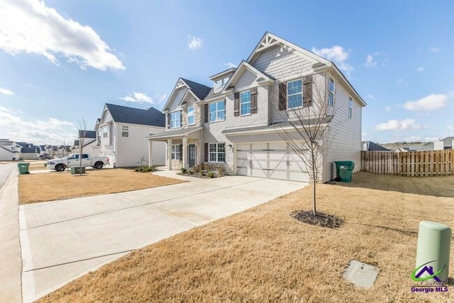 233 Shoshone Cir in Kathleen, GA - Building Photo - Building Photo