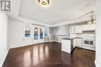 500 Richmond St W in Toronto, ON - Building Photo - Building Photo