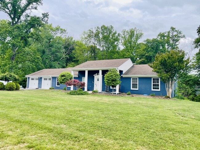 190 Westridge Cir in Lynchburg, VA - Building Photo - Building Photo