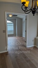 1247 Maximilian Dr in Zephyrhills, FL - Building Photo - Building Photo