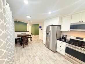 13148 Shirebourn Rd in Moreno Valley, CA - Building Photo - Building Photo