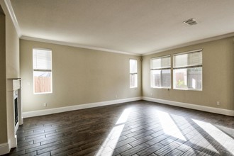 1804 Waterfall Dr in Marysville, CA - Building Photo - Building Photo