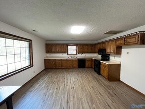 2122 Indian Hills Rd SE in Hartselle, AL - Building Photo - Building Photo