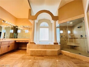 7408 Silver Palm Ave in Las Vegas, NV - Building Photo - Building Photo