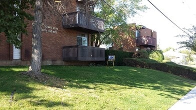 4838 S 450 W in Washington Terrace, UT - Building Photo - Building Photo