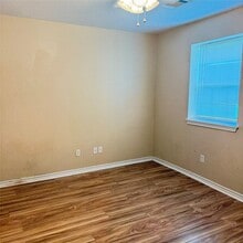 5947 Farm to Market Rd 1459 in Sweeny, TX - Building Photo - Building Photo