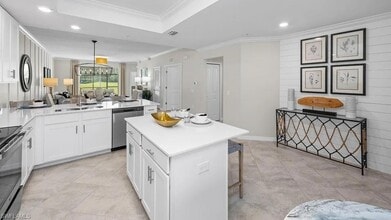 6039 Ellerston Wy in Ave Maria, FL - Foto de edificio - Building Photo