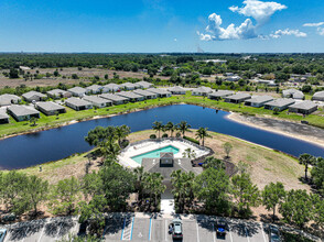 5445 Shell Mound Cir in Punta Gorda, FL - Building Photo - Building Photo