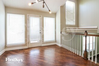 1605 Cove Dr in Raymore, MO - Building Photo - Building Photo