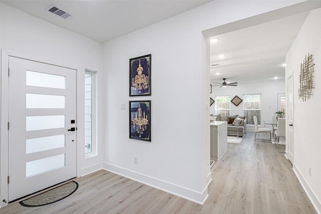 7806 Comal St in Houston, TX - Building Photo - Building Photo