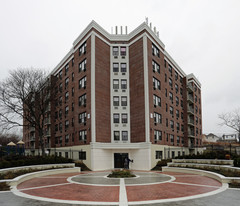 Terrace Gardens II Apartments