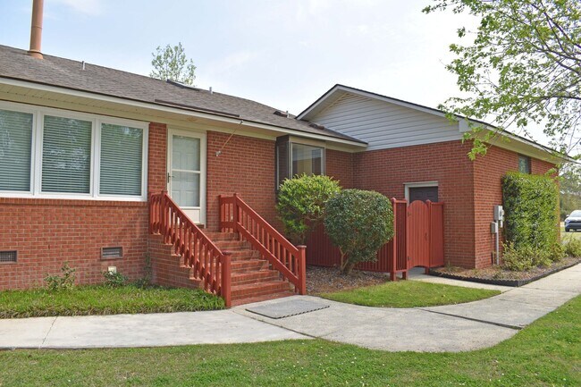 property at 1027 Pirates Cove Cir