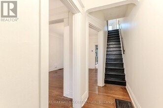 653 Logan Ave in Toronto, ON - Building Photo - Building Photo