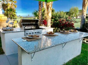79930 Fiesta Dr in La Quinta, CA - Building Photo - Building Photo