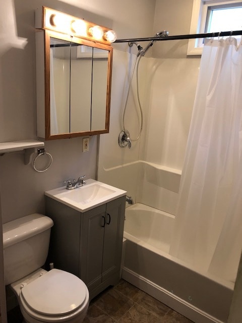 53 Pilgrim Ave, Unit First Floor in Worcester, MA - Building Photo - Building Photo