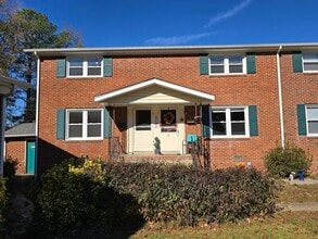 2604 Wayside Dr in Richmond, VA - Building Photo - Building Photo