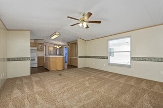 5140 Martinique Calle in Dickinson, TX - Building Photo - Building Photo