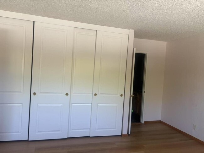 property at 2844 Parkrow Ln