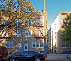 2764 E 16th St Apartments