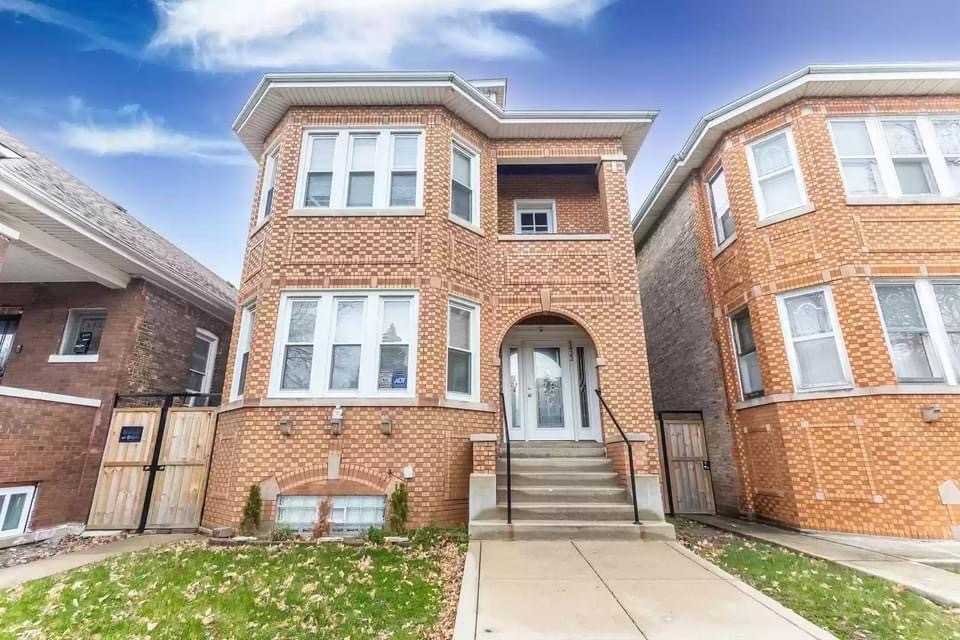 6422 S Maplewood Ave in Chicago, IL - Building Photo