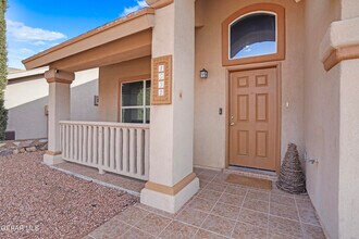 4532 Joseph Rodriguez Dr in El Paso, TX - Building Photo - Building Photo