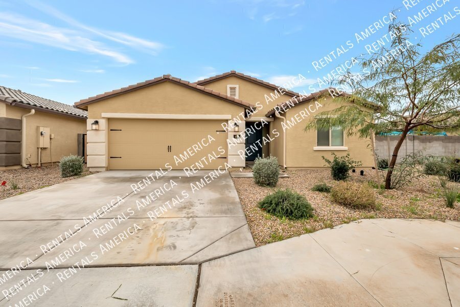 495 W Geib Ave in Florence, AZ - Foto de edificio