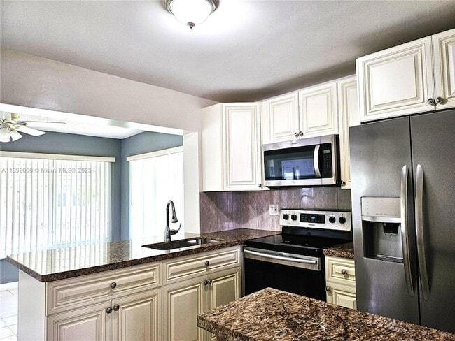 1040 NW 73rd Terrace