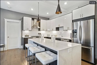 20 Lincoln St, Unit 20 Lincoln Street Room A in Somerville, MA - Foto de edificio - Building Photo