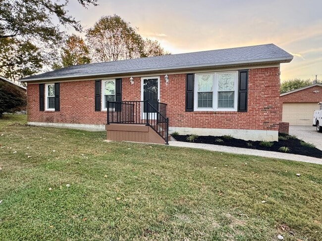 property at 113 Meadow Ln