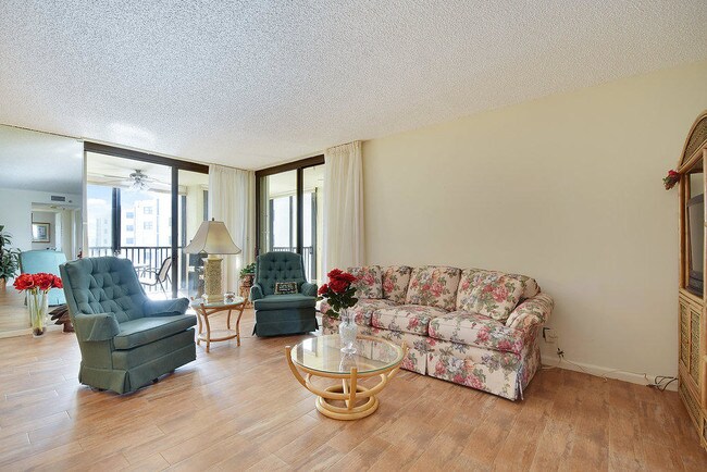 19800 Sandpointe Bay Dr-Unit -606 in Tequesta, FL - Building Photo - Building Photo