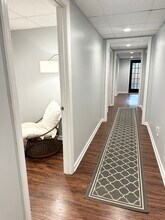 250 Waterford Way, Unit Beautiful Apartment in Athens, GA - Building Photo - Building Photo