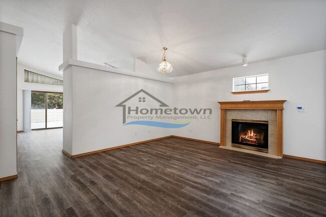 5707 E Steamboat Bnd in Post Falls, ID - Building Photo - Building Photo