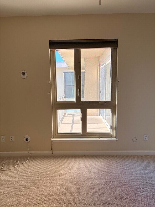 590 El Dorado Ave, Unit 313 in Oakland, CA - Foto de edificio - Building Photo