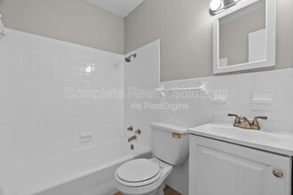 10344 Viscount Dr in St. Louis, MO - Building Photo - Building Photo