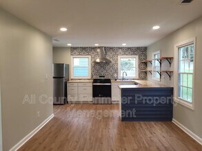 278 Moreland Way in Atlanta, GA - Building Photo - Building Photo