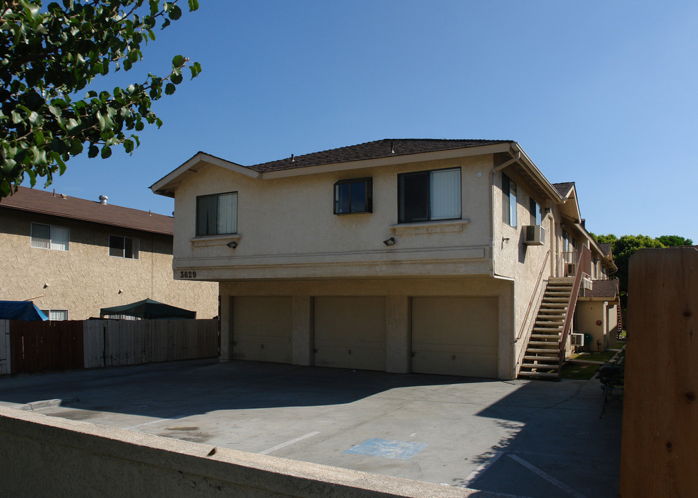 3629 S Barcelona St in Spring Valley, CA - Building Photo